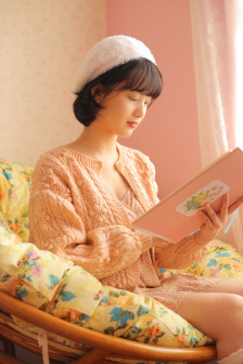 《丰满的女学生》伦理hd